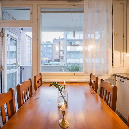 White House 61m2 Alppila Apartment *