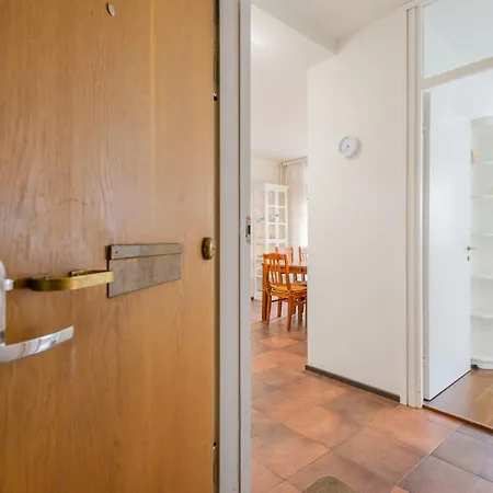 Appartamento White House 61m2 Alppila *